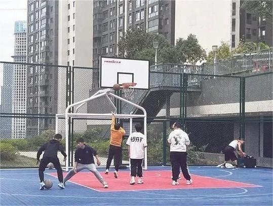 逐步完善体育设施,助力全民健身成为社会风尚